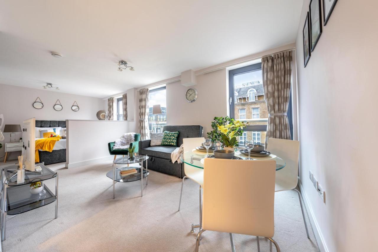 Windsor Luxury Studio Apartment Extérieur photo