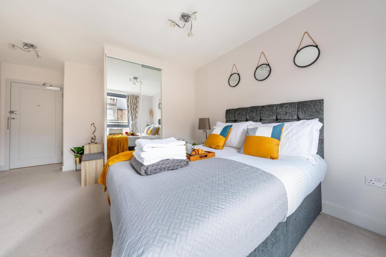 Windsor Luxury Studio Apartment Extérieur photo