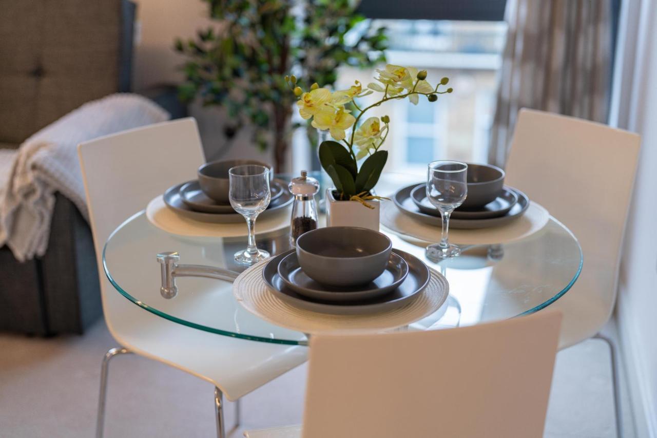 Windsor Luxury Studio Apartment Extérieur photo